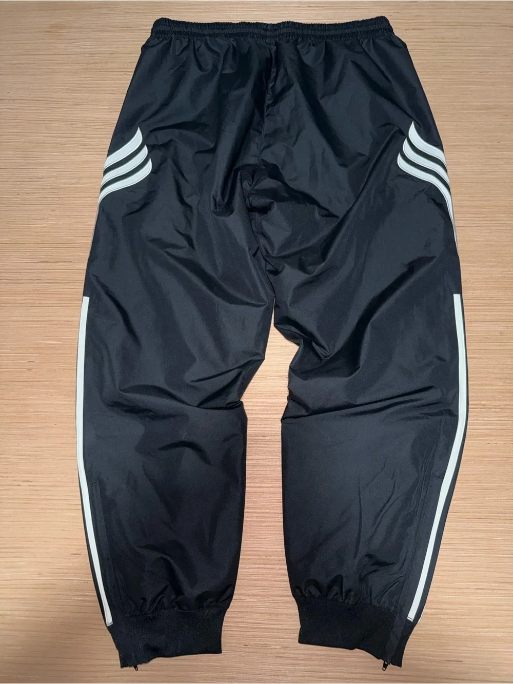 NWT | ADIDAS ATLANTA TRACK PANTS | X-Large